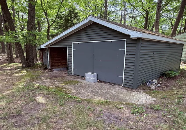 Homes for sale in Greenbush, MI | 3551 E Cedar Lake Dr, Greenbush, MI 48738 | MLS# 80069333