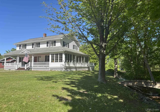 Homes for sale in Chassell, MI | 42524 Wilson Memorial Dr, Chassell, MI 49916 | MLS# 50209589