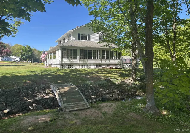 Homes for sale in Chassell, MI | 42524 Wilson Memorial Dr, Chassell, MI 49916 | MLS# 50209589