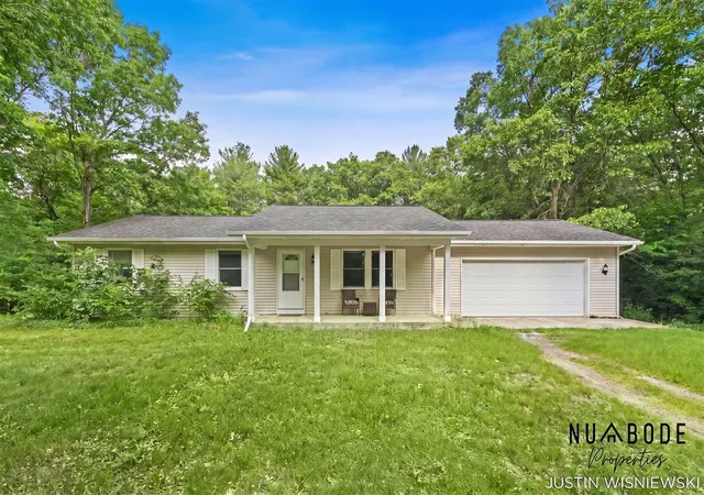 Homes for sale in Whitehall, MI | 5961 N Weber Rd, Whitehall, MI 49461 | MLS# 70538048