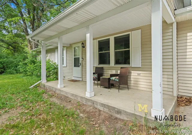 Homes for sale in Whitehall, MI | 5961 N Weber Rd, Whitehall, MI 49461 | MLS# 70538048