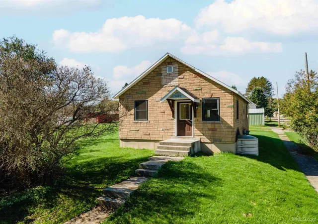 Photo 1 of Single family home for sale at 400 Brule Ave, Caspian, MI 49915 | MLS# 50190007 | Listing updated on 2026-08-25