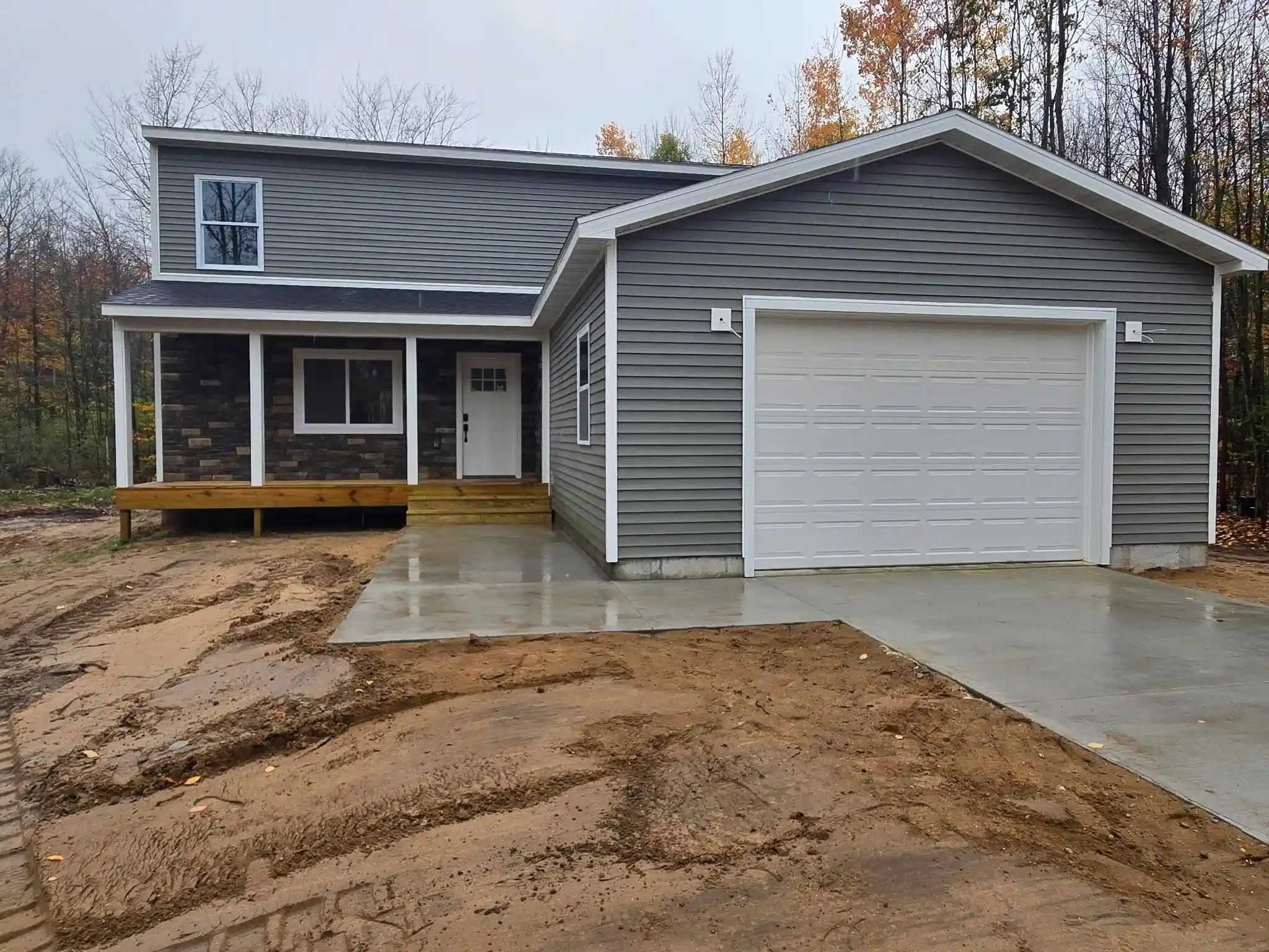 Photo 1 of Single family home for sale at 135 Spring Valley Dr #1, Cadillac, MI 49601 | MLS# 80074612 | Listing updated on 2026-10-21
