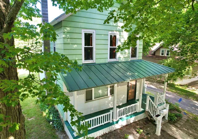 Homes for sale in Ithaca, MI | 414 N Maple St, Ithaca, MI 48847 | MLS# 80070409