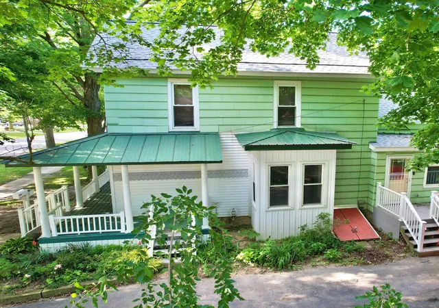 Homes for sale in Ithaca, MI | 414 N Maple St, Ithaca, MI 48847 | MLS# 80070409