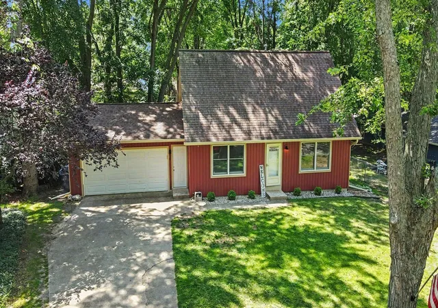 Homes for sale in Holland, MI | 630 Midway Ave, Holland, MI 49423 | MLS# 70544769