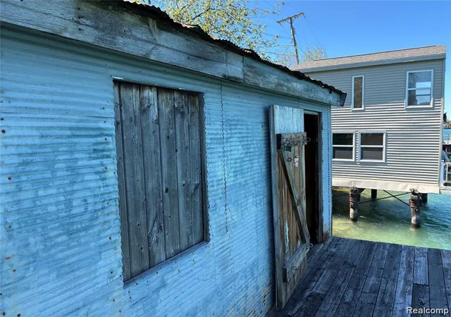 5th image of 804 Merchant St, Port Huron, MI 48060 | MLS# 61002329