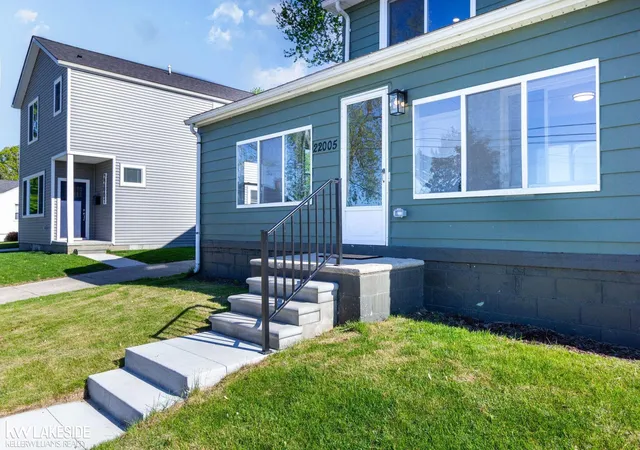 Homes for sale in Saint Clair Shores, MI | 22005 Lakeview St, Saint Clair Shores, MI 48080 | MLS# 50207697