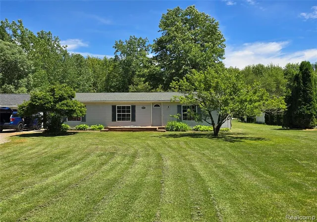 Homes for sale in Vassar, MI | 4877 Hess Rd, Vassar, MI 48768 | MLS# 61001850
