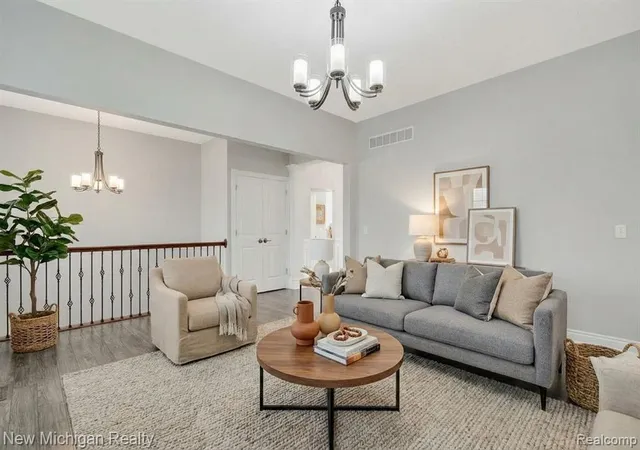 4th image of 13185 Harbor Landings Dr #102, Fenton, MI 48430 | MLS# 60979708
