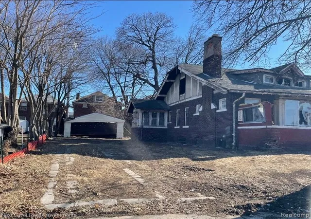 2nd image of 1695 Monterey St, Detroit, MI 48206 | MLS# 60979287
