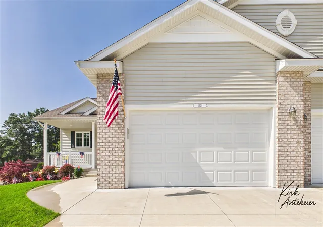 2nd image of 1421 E Addison Wy, Muskegon, MI 49445 | MLS# 70543095