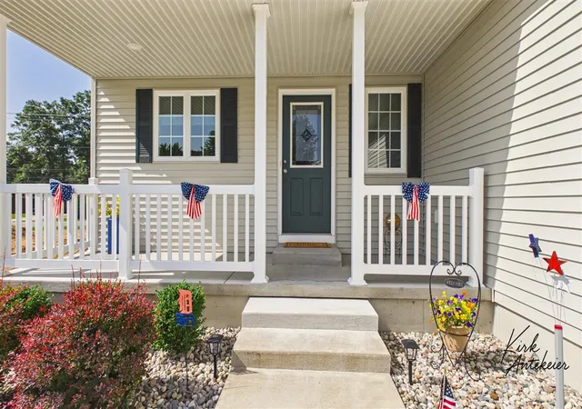 4th image of 1421 E Addison Wy, Muskegon, MI 49445 | MLS# 70543095