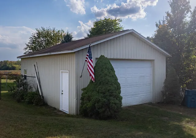 Homes for sale in Gobles, MI | 25595 County Road 388, Gobles, MI 49055 | MLS# 70526271
