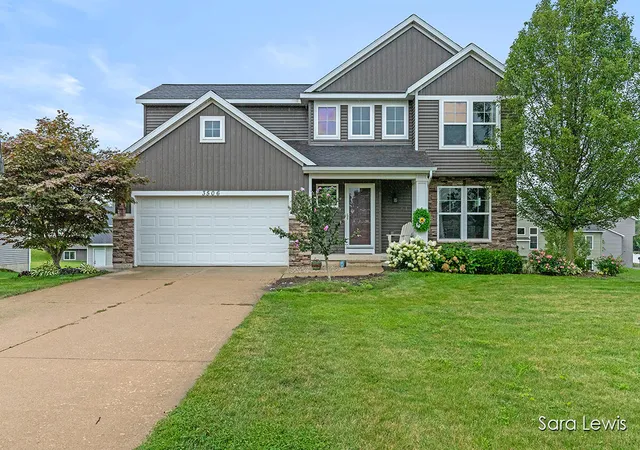 Photo 1 of Single Family Residence at 3506 Rosewood St, Hudsonville, MI 49426 | MLS# 70326540 | | Sold on 2023-09-15