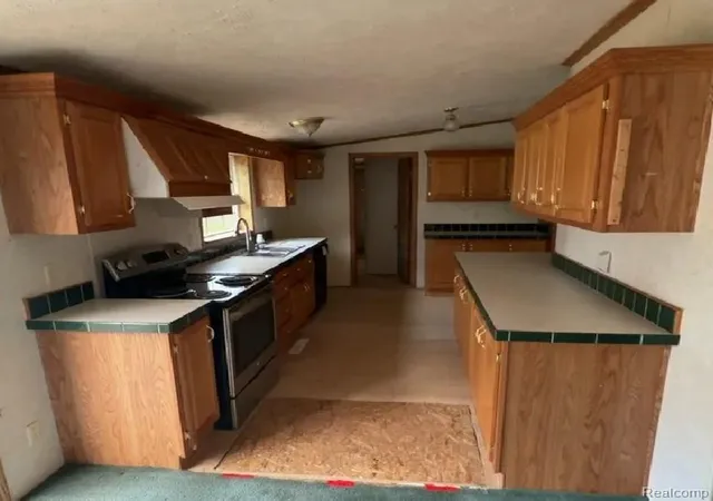 Photo 5 of Single family home for sale at 10537 Byron Rd, Byron, MI 48418 | MLS# 61013633 | Listing updated on 2026-07-24