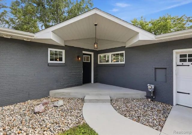 image of 1360 Hemmeter Rd, Saginaw, MI 48638 4623 | MLS# 61023653