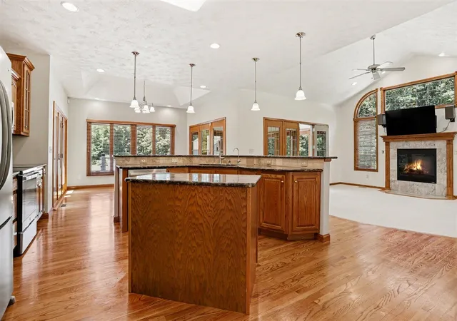 3rd image of 7165 Trappers Ridge, Battle Creek, MI 49014 | MLS# 70545164