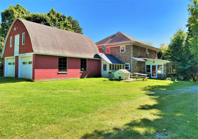 Photo 4 of Single family home for sale at 2311 E Glendora Rd, Buchanan, MI 49107 | MLS# 70543656 | Listing updated on 2026-08-25