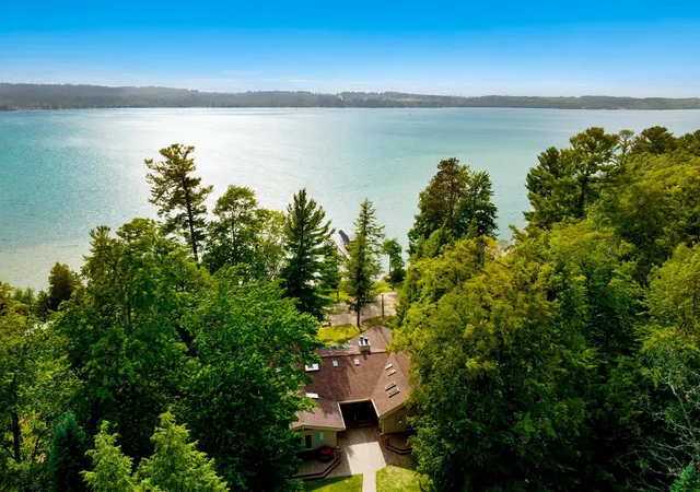 Photo 1 of Single family home for sale at 8143 & 8131 Drake Ln, Williamsburg, MI 49690 | MLS# 80071003 | Listing updated on 2026-07-28