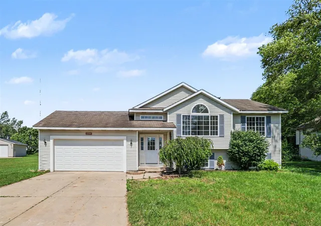 Homes for sale in Wayland, MI | 12944 Valley Dr, Wayland, MI 49348 | MLS# 70541879