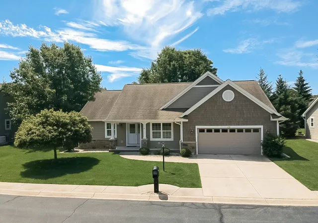1st image of 1130 Coral Springs Dr, Portage, MI 49002 | MLS# 70541600