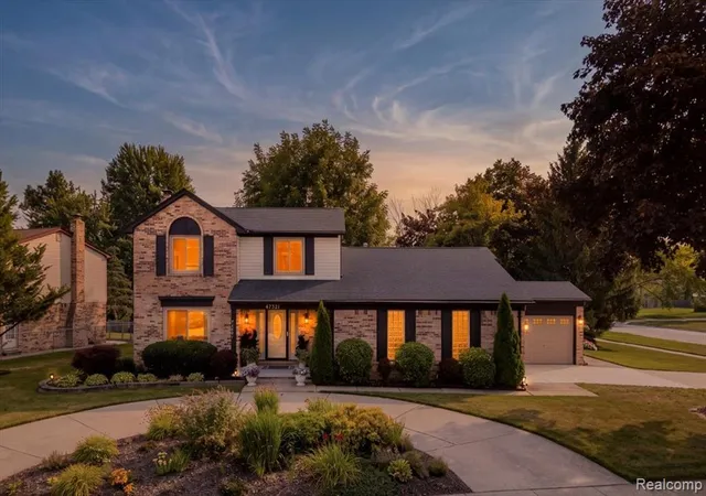 3rd image of 47321 Susan Rd, Macomb, MI 48044 | MLS# 61020959