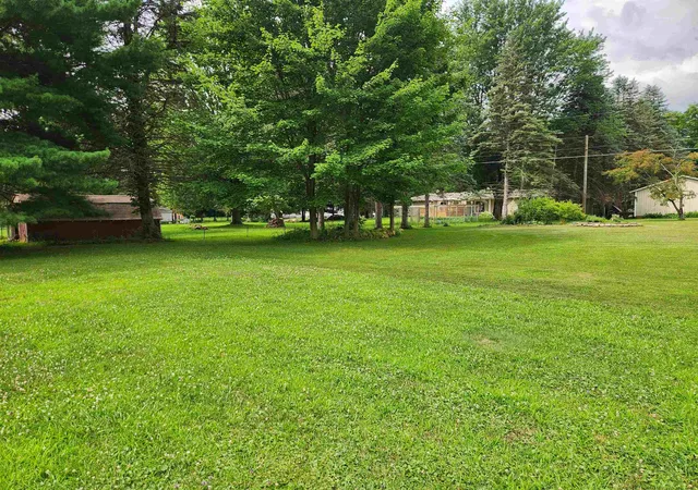 Homes for sale in Charlotte, MI | 2011 Flanders Rd, Charlotte, MI 48813 | MLS# 50214415