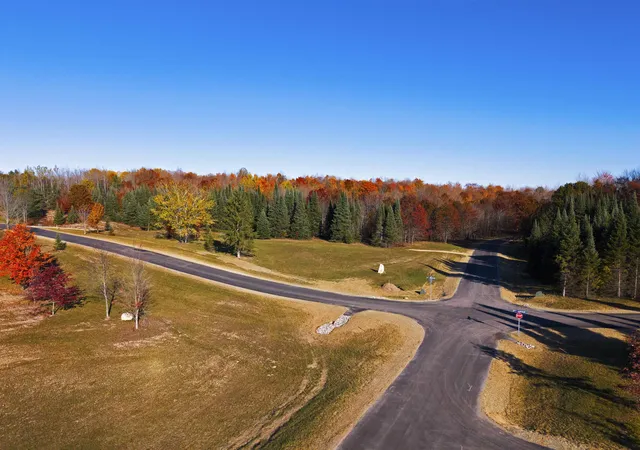 2nd image of 5698 Sw Old Oak Trl, Fife Lake, MI 49633 | MLS# 80072694