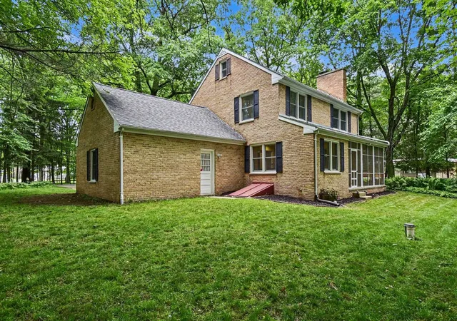 Homes for sale in Mount Pleasant, MI | 465 Hiawatha Dr, Mount Pleasant, MI 48858 | MLS# 80069988