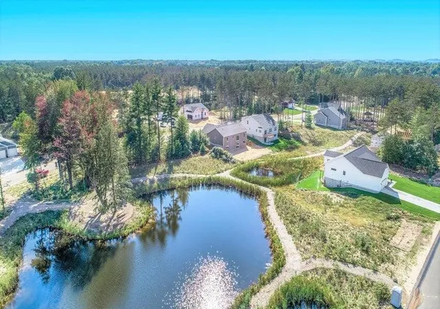 4th image of 2527 Otter Pl, Muskegon, MI 49444 | MLS# 70522167