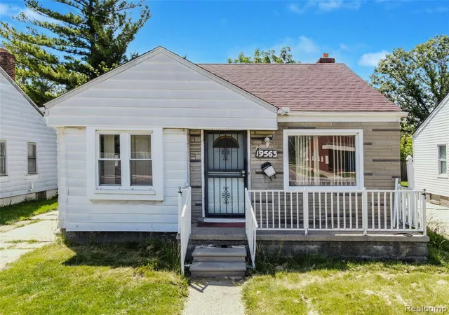Photo 1 of Single family home for sale at 19563 Schoenherr St, Detroit, MI 48205 1711 | MLS# 61002332 | Listing updated on 2026-10-30