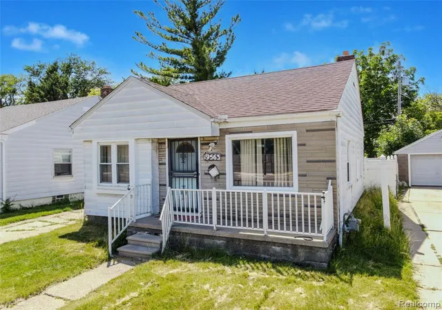 Photo 3 of Single family home for sale at 19563 Schoenherr St, Detroit, MI 48205 1711 | MLS# 61002332 | Listing updated on 2026-10-30