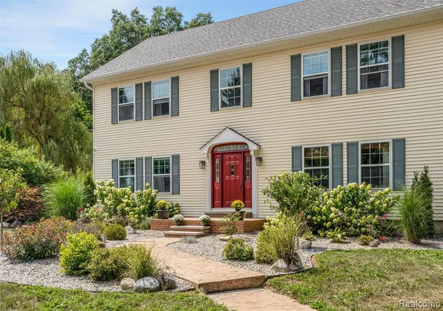 Photo 3 of Sale Pending at 21280 Merriman Rd, New Boston, MI 48164 9810 | MLS# 61025088 | Listing updated on 2026-09-21