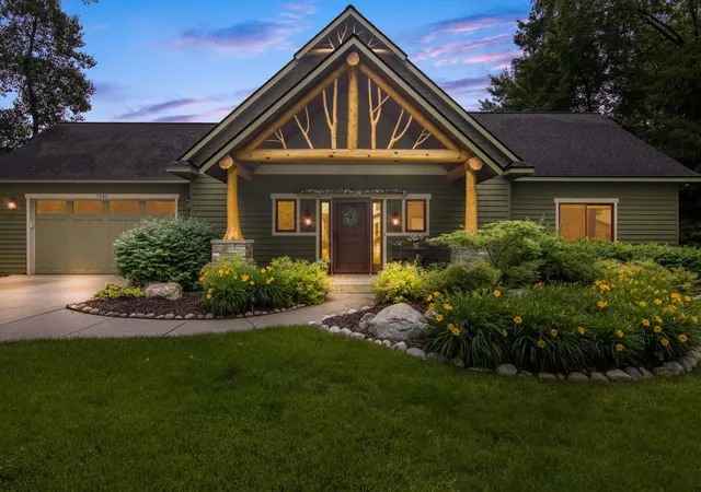 3rd image of 7249 Ne Blue Lake Rd, Kalkaska, MI 49646 | MLS# 80070749