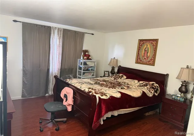 4th image of 14804 El Dorado Ter, Warren, MI 48088