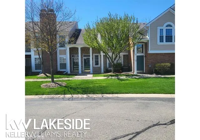 Homes for sale in Shelby Twp, MI | 56429 Scotland Blvd, Shelby Twp, MI 48316 | MLS# 50211540