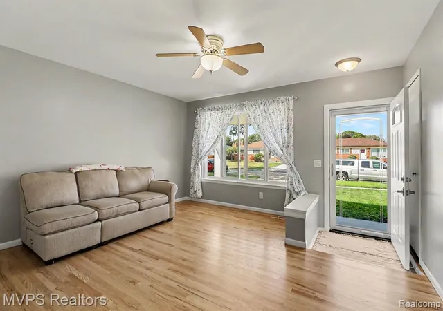 Photo 3 of Sale Pending at 32358 Gloede Dr, Warren, MI 48088 1523 | MLS# 61024417 | Listing updated on 2026-09-03