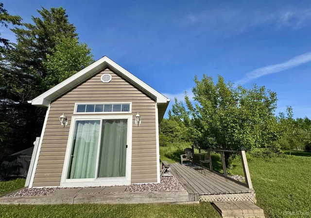 Homes for sale in Hardwood, MI | 801 W Tichelaar Rd Rd, Hardwood, MI 49834 | MLS# 50210149