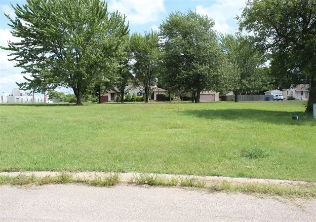 1st image of 719 Manor Wood Cir, Benton Harbor, MI 49022 | MLS# 70482541
