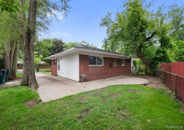Photo 23 of Single family home for sale at 21920 Morton St, Oak Park, MI 48237 | MLS# 61008552 | Listing updated on 2026-08-06