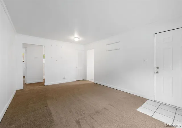 Photo 4 of Single family home for sale at 21920 Morton St, Oak Park, MI 48237 | MLS# 61008552 | Listing updated on 2026-08-06