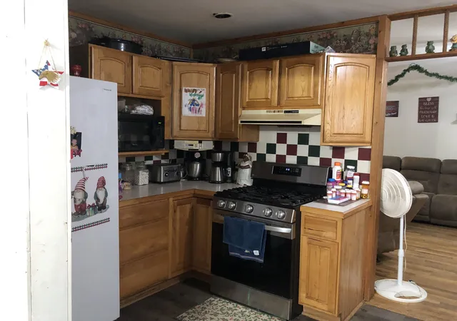 Photo 4 of Single family home for sale at 6090 Silver Lake Dr, Lake, MI 48632 | MLS# 50211973 | Listing updated on 2026-09-18