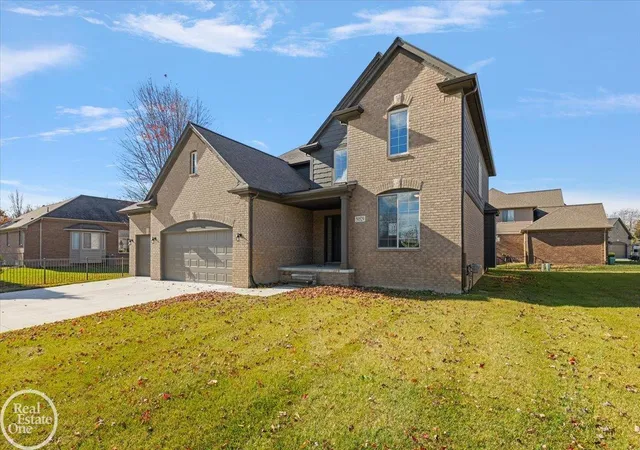 Photo 3 of Single family home for sale at 50529 Summit View Dr #31, Macomb, MI 48042 | MLS# 50218208 | Listing updated on 2026-08-12