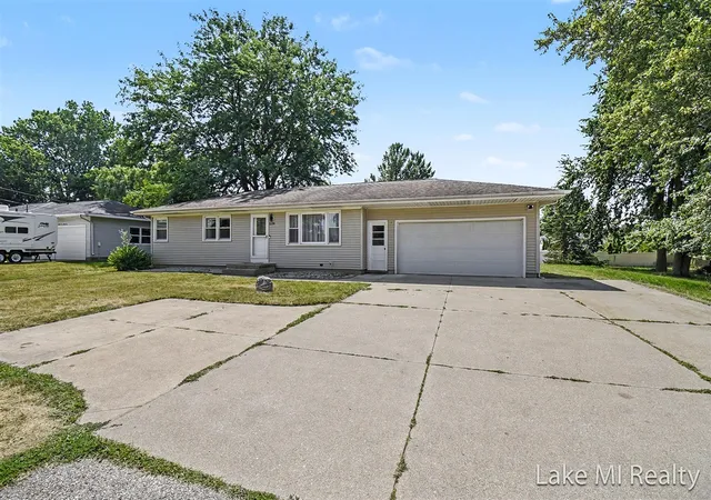 Photo 1 of Single family home for sale at 2238 52nd Street, Wyoming, MI 49519 | MLS# 70549609 | Listing updated on 2026-09-09