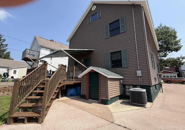 Photo 4 of Single family home for sale at 324 W Ridge St, Ishpeming, MI 49849 | MLS# 50215709 | Listing updated on 2026-08-10