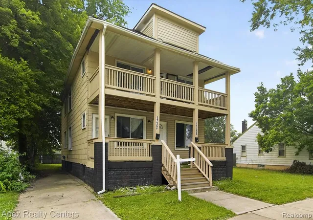 Photo 3 of Single family home for sale at 17358 Clarann St, Melvindale, MI 48122 1306 | MLS# 61002235 | Listing updated on 2026-09-04
