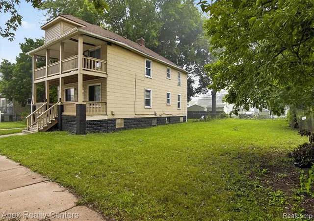 Photo 4 of Single family home for sale at 17358 Clarann St, Melvindale, MI 48122 1306 | MLS# 61002235 | Listing updated on 2026-09-04