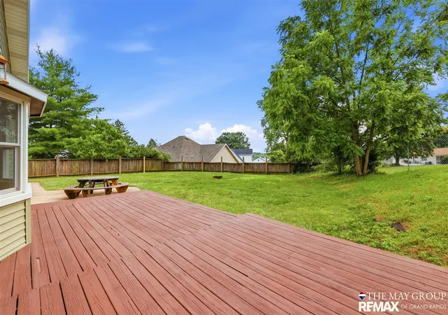 Homes for sale in Lake Odessa, MI | 826 Morningside Ct, Lake Odessa, MI 48849 | MLS# 70542923