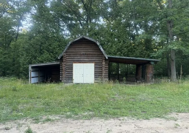 18th image of 2649 E Fox Dr, Grant, MI 49327 | MLS# 70539250